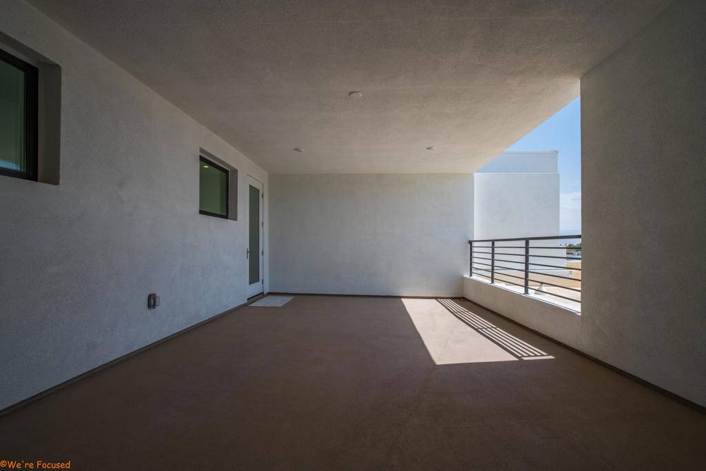 Palm Springs, CA 92264,928 Galaxy DR