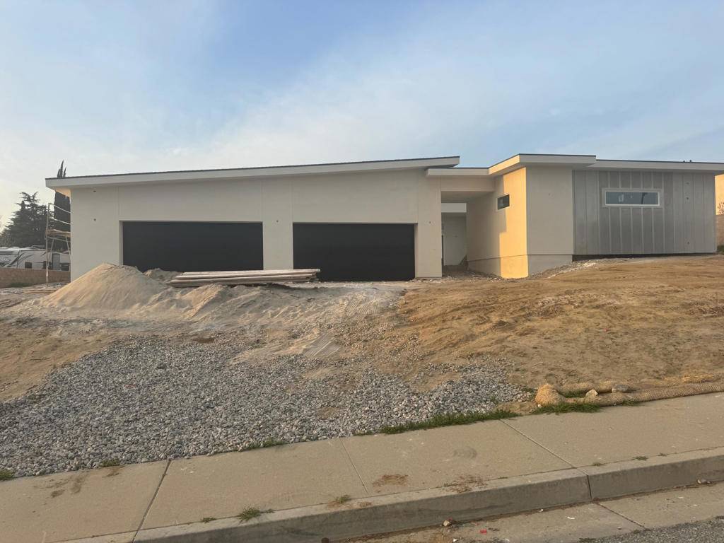 Banning, CA 92220,4195 Evergreen LN