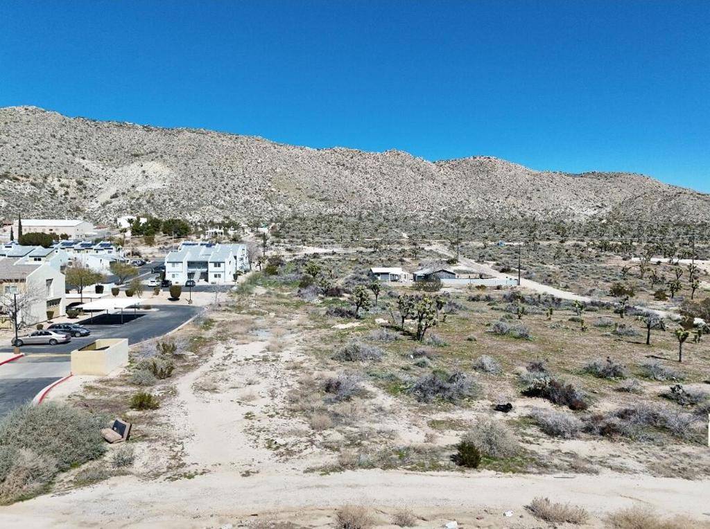 Yucca Valley, CA 92284,0 Buena Vista DR