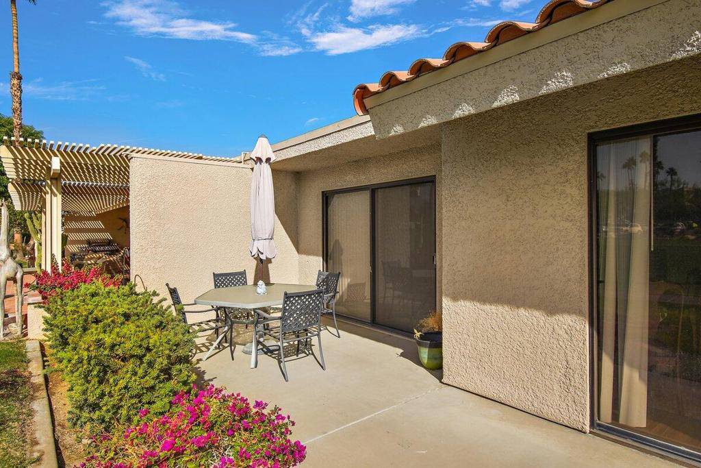 Palm Desert, CA 92211,40953 La Costa CIR W #41-2