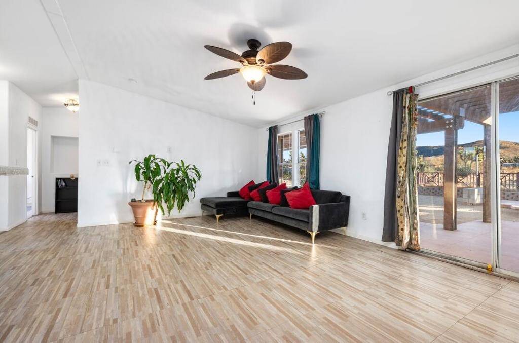 57383 Pueblo TRL Yucca Valley, CA 92284