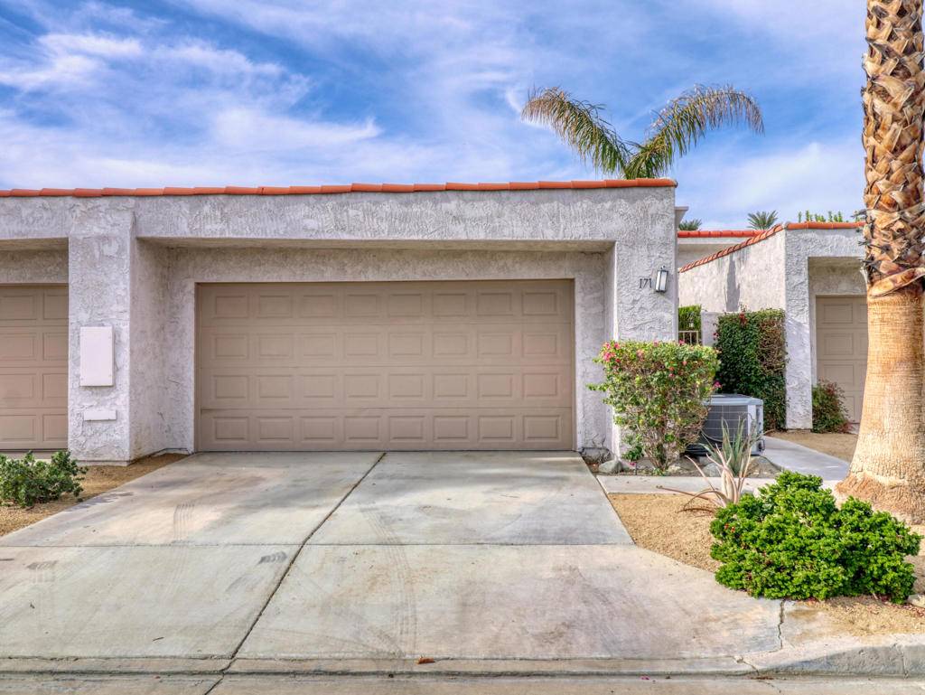 Palm Desert, CA 92260,171 Winterhaven CIR