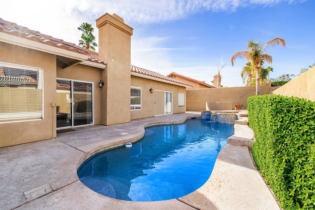 Palm Desert, CA 92211,77556 Westbrook CT