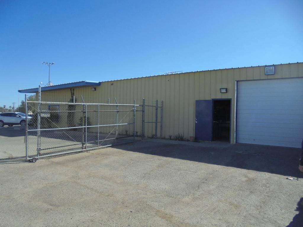 Blythe, CA 92225,339 Main ST