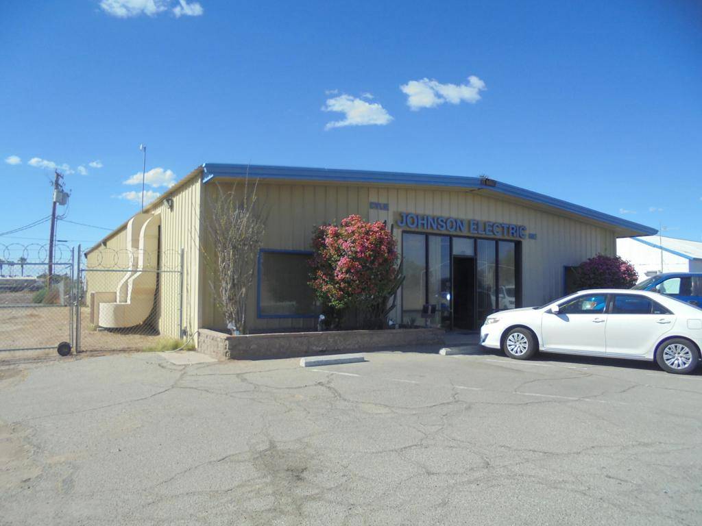 Blythe, CA 92225,339 Main ST