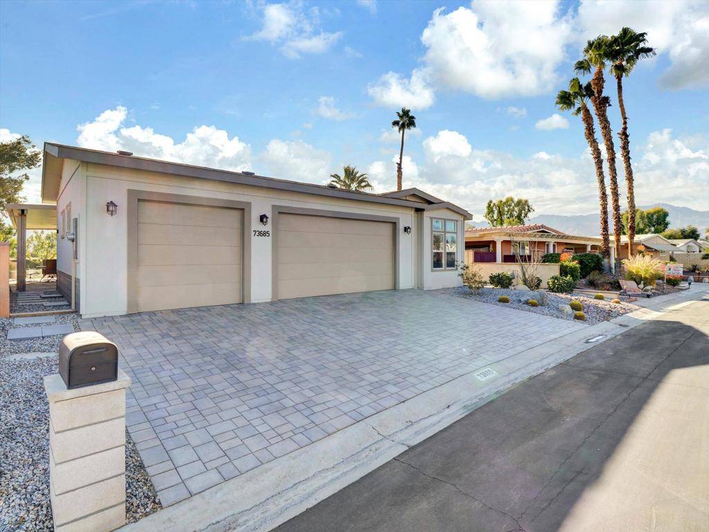 Palm Desert, CA 92260,73685 Halfway DR