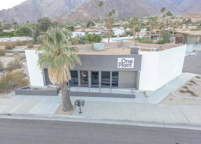 Palm Springs, CA 92262,2739 Palm Canyon DR