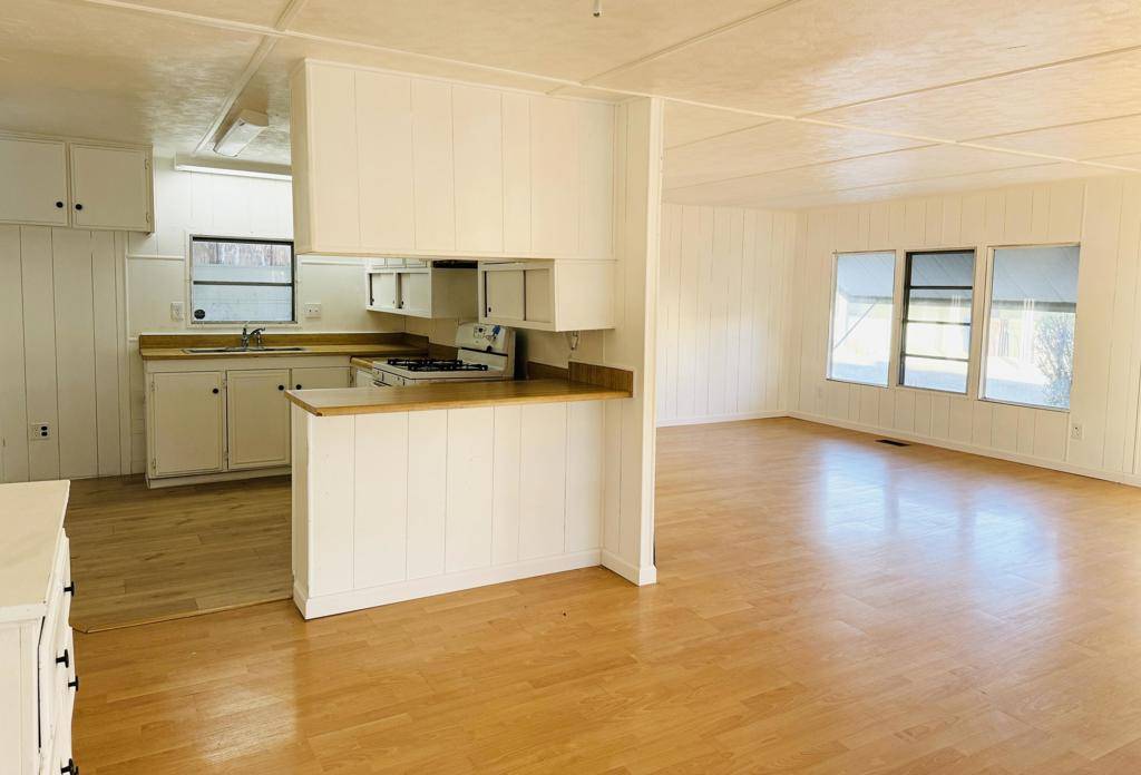 Palm Springs, CA 92264,4 Calle Abajo