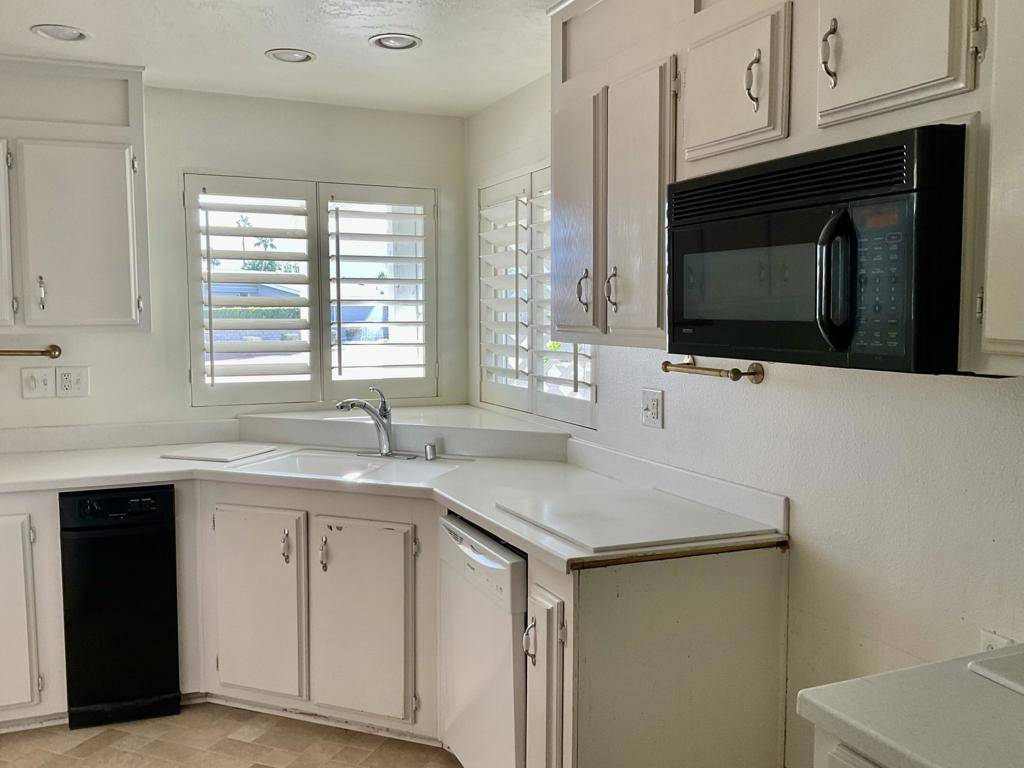 73175 Lone Mountain LN Palm Desert, CA 92260