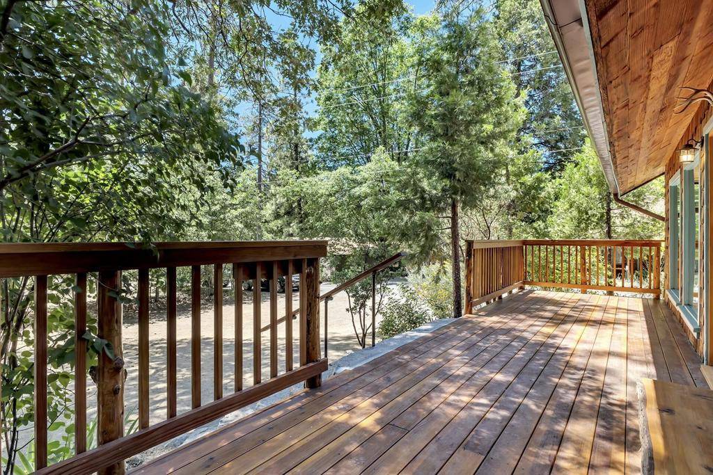 Idyllwild, CA 92549,54730 River DR