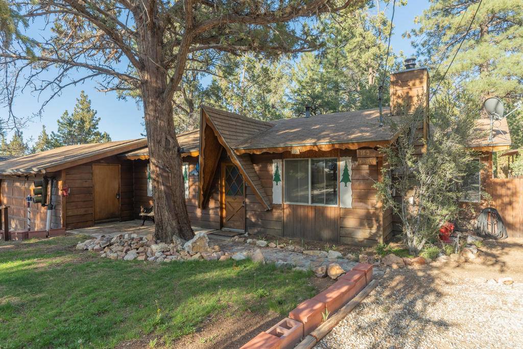 Sugarloaf, CA 92386,169 Cedar LN