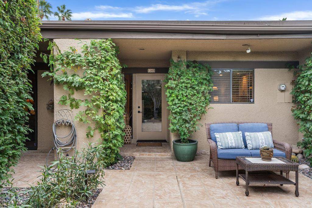 Palm Springs, CA 92262,1365 Tiffany CIR N