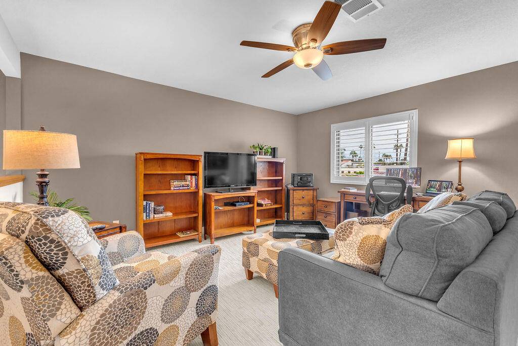 Palm Desert, CA 92260,505 Flower Hill LN