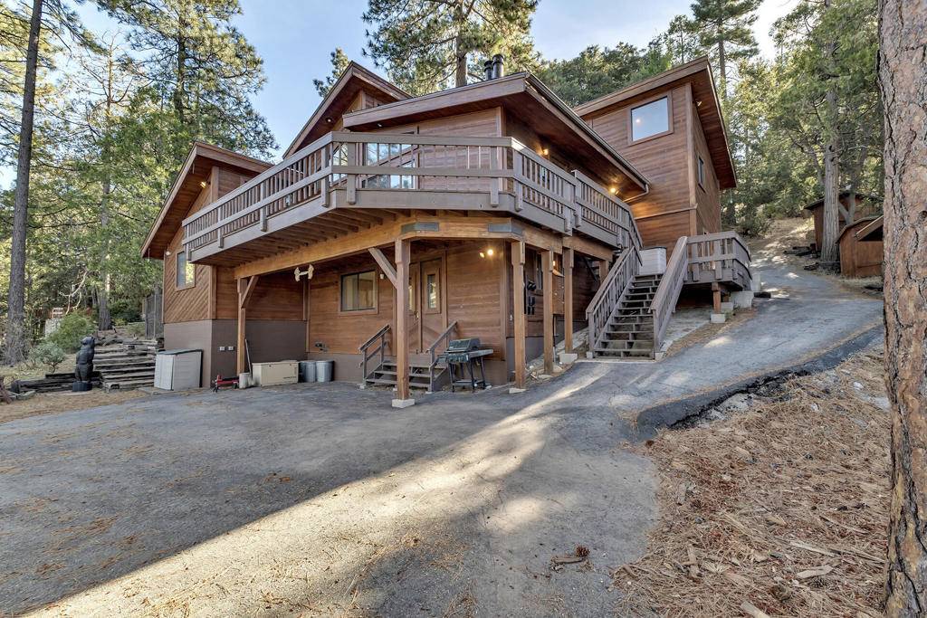 Idyllwild, CA 92549,53071 Middle Ridge DR