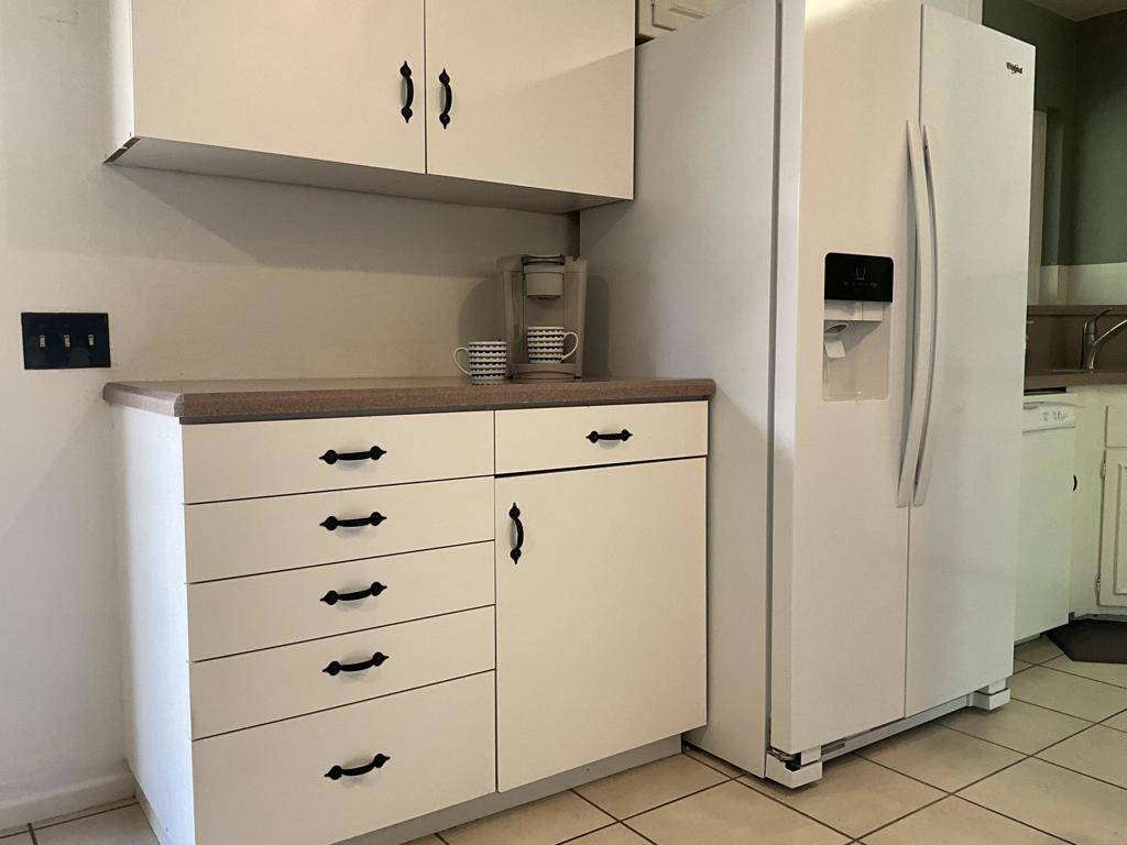 Cathedral City, CA 92234,69941 Pomegranate LN