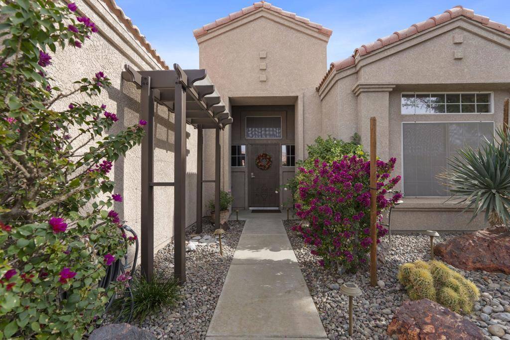 La Quinta, CA 92253,45150 Desert Fox DR