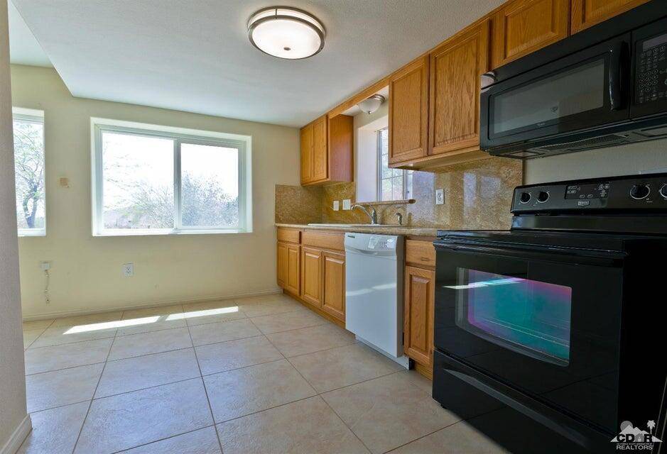 Desert Hot Springs, CA 92241,30080 Pace LN