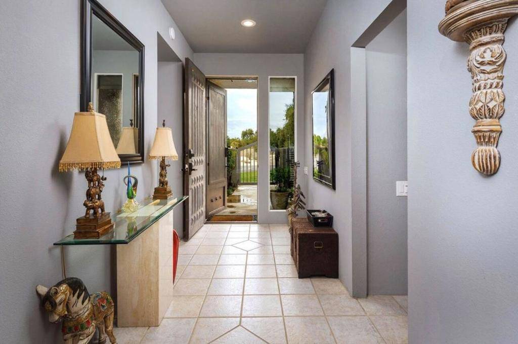 Rancho Mirage, CA 92270,507 Desert West DR
