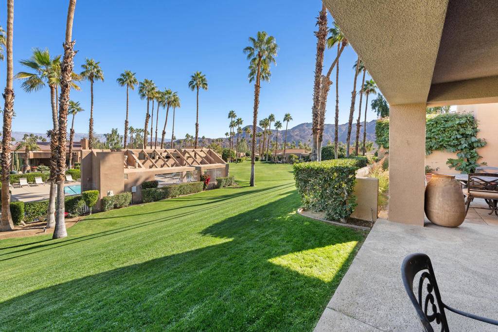 Palm Desert, CA 92260,73394 Mariposa DR