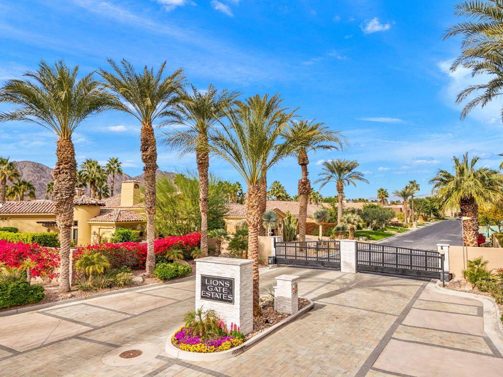 La Quinta, CA 92253,57645 Valley LN
