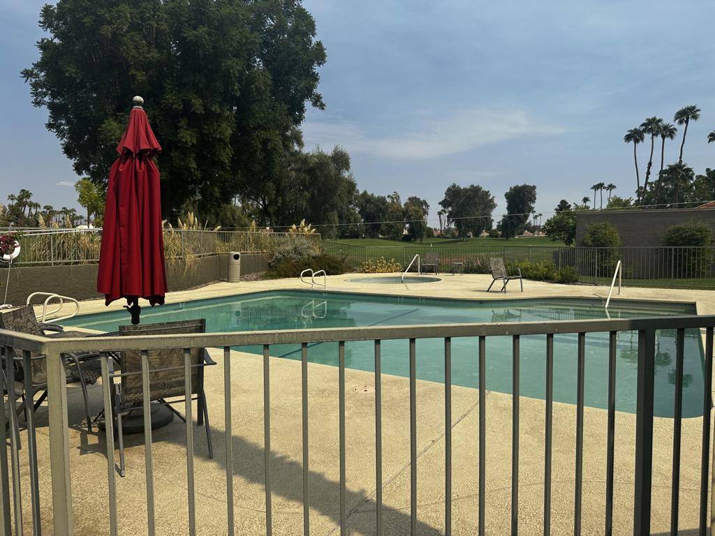 Rancho Mirage, CA 92270,547 Desert West DR