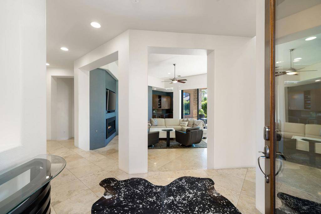 La Quinta, CA 92253,79935 Via Maravilla