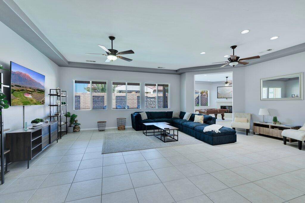 Indio, CA 92203,84716 Idrovia CT