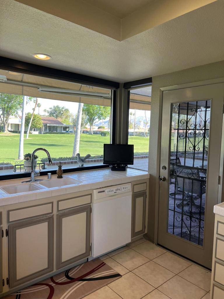 Rancho Mirage, CA 92270,155 W Torremolinos DR