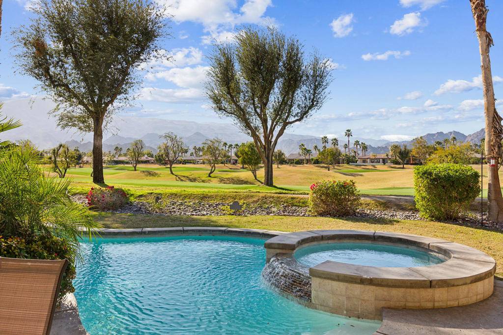 La Quinta, CA 92253,57575 Seminole DR