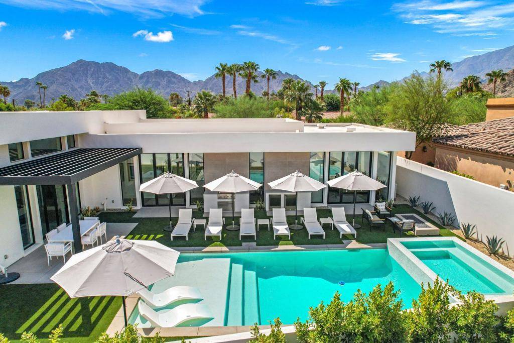 La Quinta, CA 92253,77137 Casa Del Sol #2