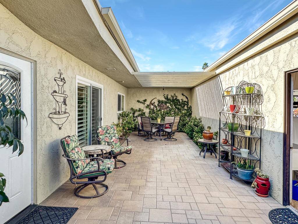 47610 Eisenhower DR La Quinta, CA 92253