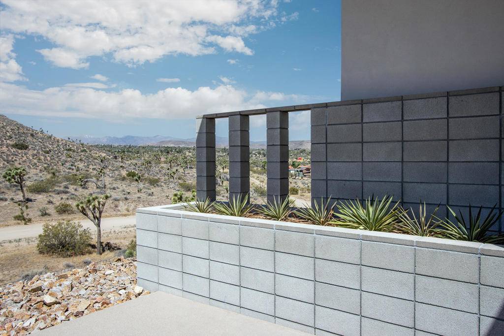 5115 Hilton AVE Yucca Valley, CA 92284