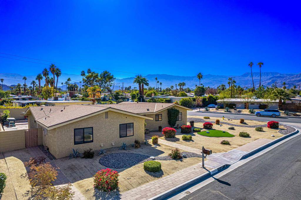 Palm Desert, CA 92260,74425 Parosella ST