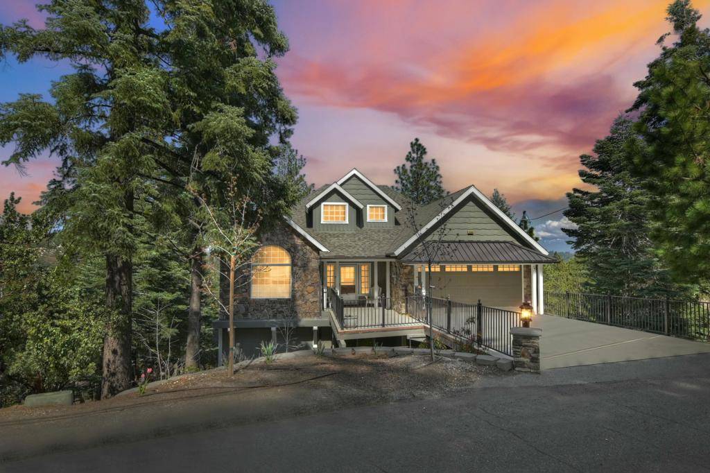 Lake Arrowhead, CA 92352,26300 Spyglass DR