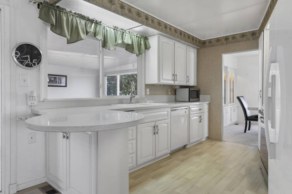 Thousand Palms, CA 92276,73477 Broadmoor DR