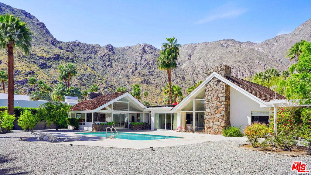 Palm Springs, CA 92262,722 N High RD