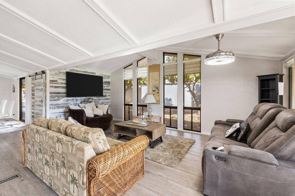 Palm Desert, CA 92260,73450 Country Club Dr. #176