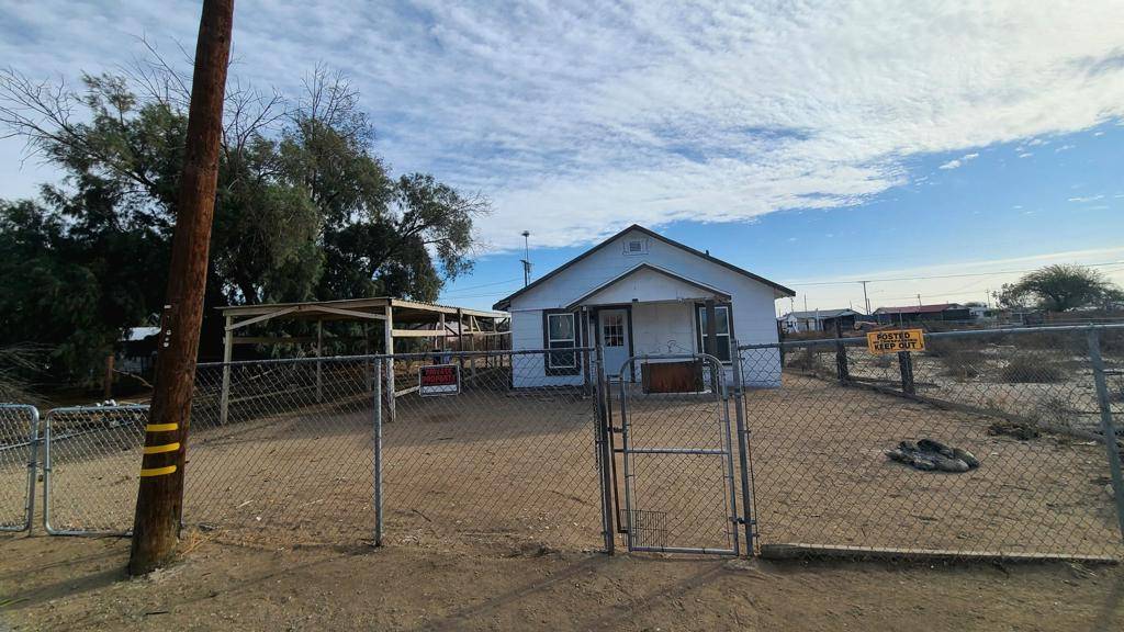 Calipatria, CA 92233,261 5th ST