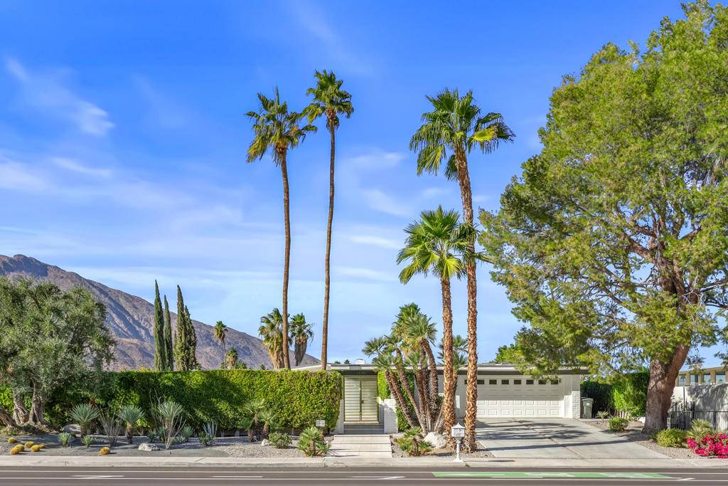 Palm Springs, CA 92264,1350 E Murray Canyon DR