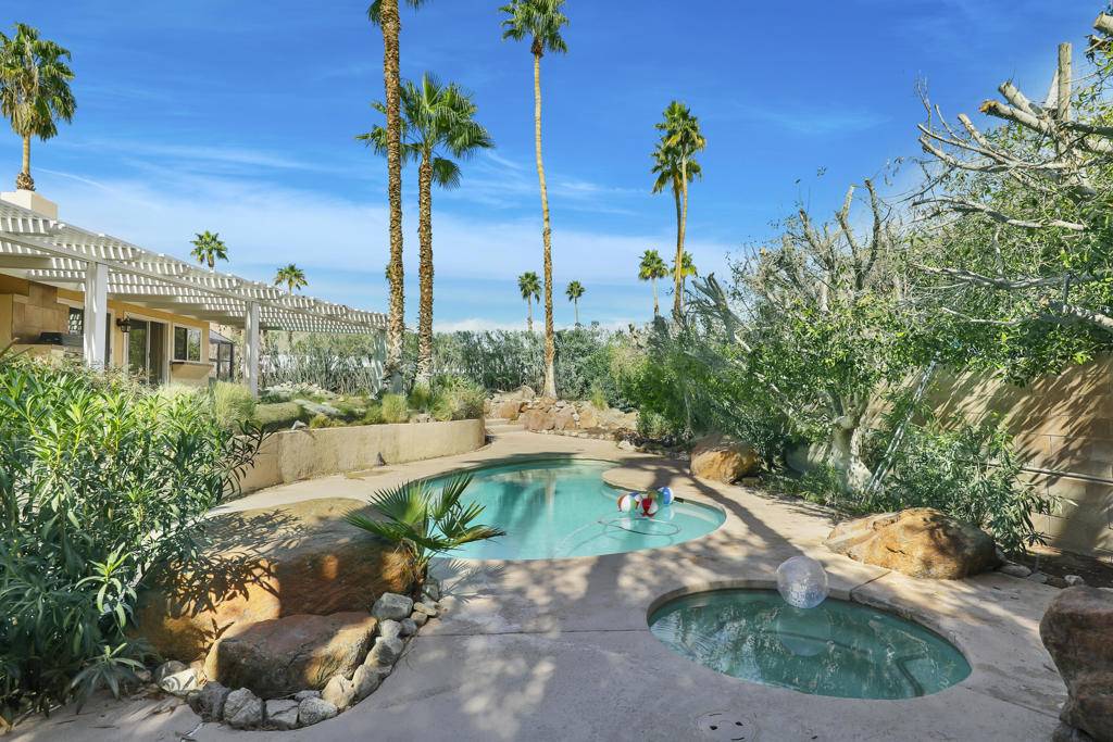 Rancho Mirage, CA 92270,71396 Biskra RD