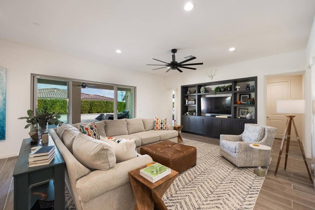 La Quinta, CA 92253,52900 Jalisco