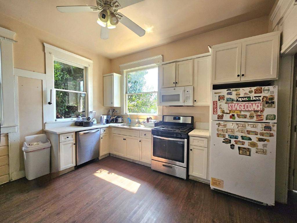 Pomona, CA 91768,695 N Main ST