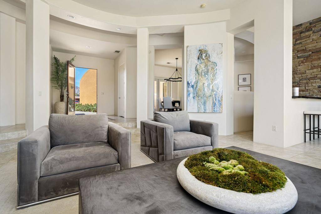 La Quinta, CA 92253,50380 Via Serenidad