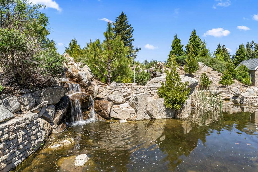Lake Arrowhead, CA 92352,137 Mill Pond RD
