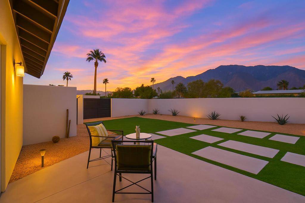 Palm Springs, CA 92262,1980 N Los Alamos RD