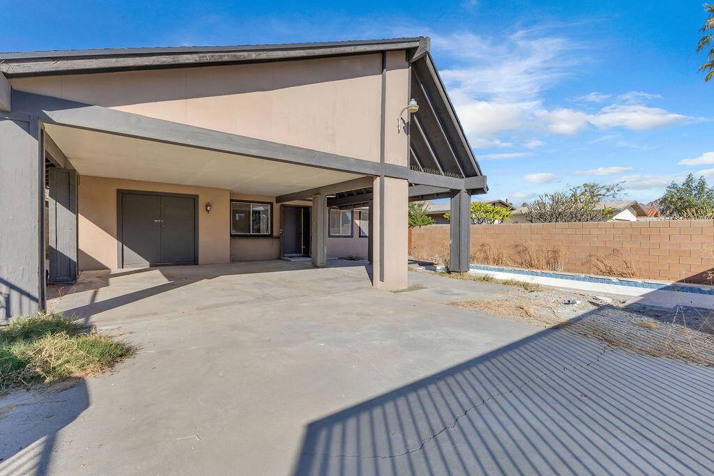 La Quinta, CA 92253,52125 Avenida Martinez