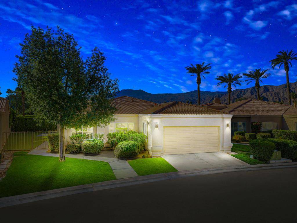 La Quinta, CA 92253,48211 Vista De Nopal