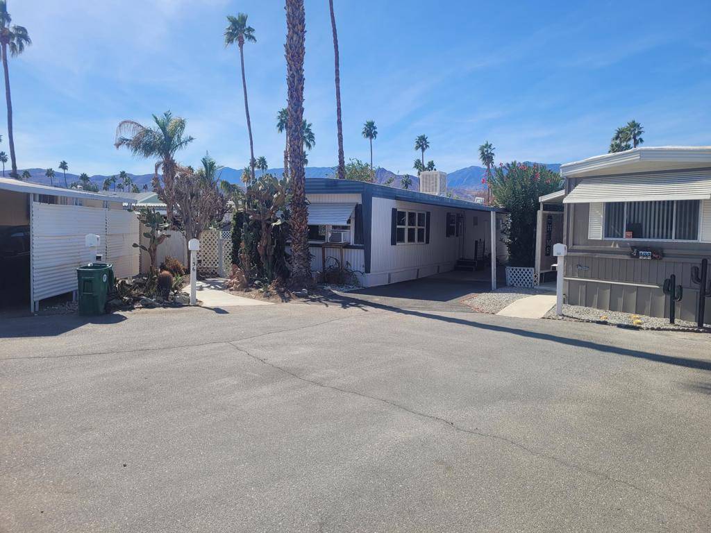 Cathedral City, CA 92234,136 Coyote