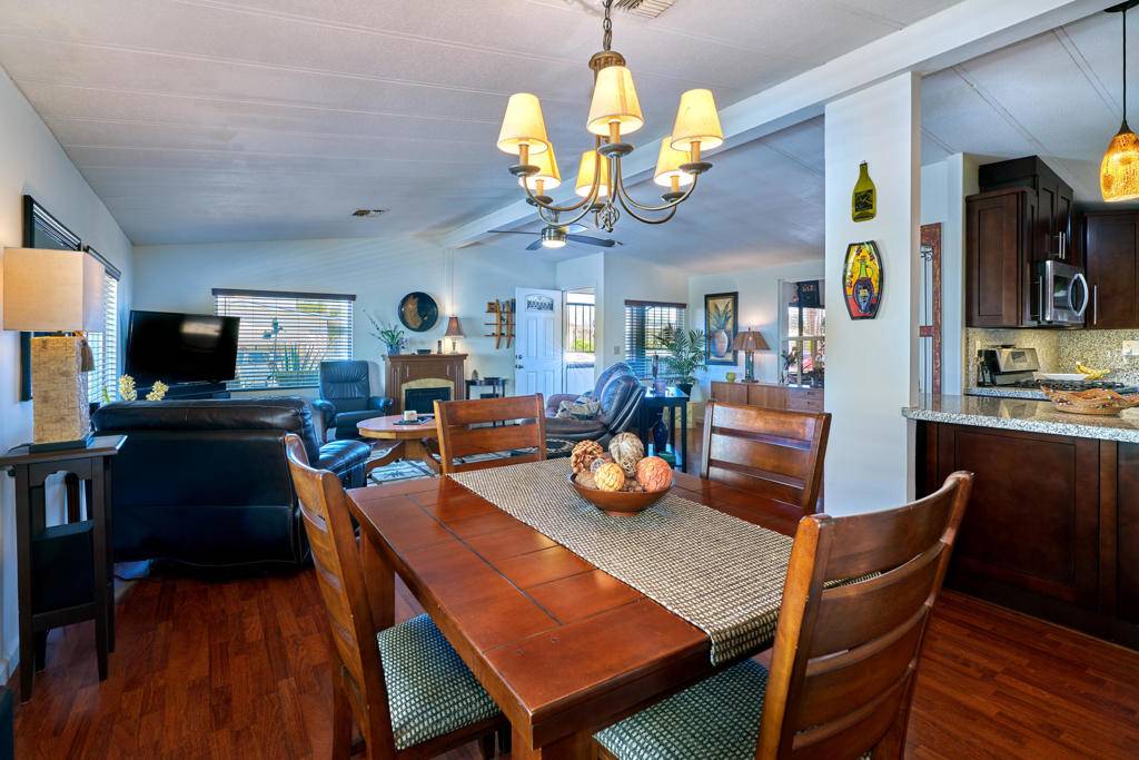 33901 Westchester DR Thousand Palms, CA 92276