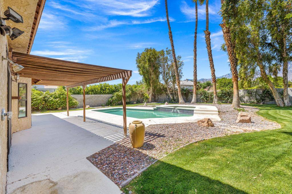 Cathedral City, CA 92234,29865 Whispering Palms TRL